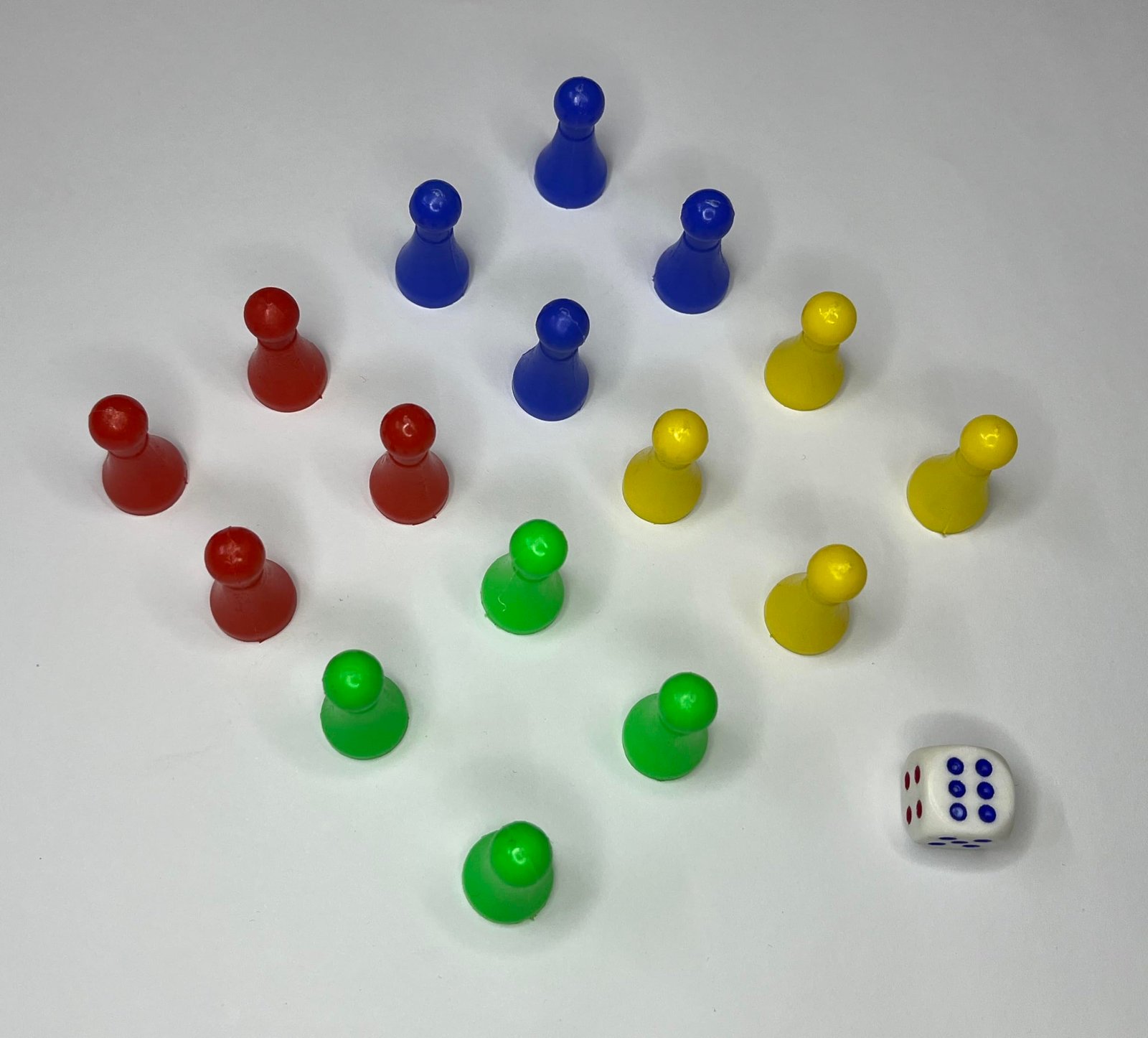 SAPORIGO Premium Ludo Game Accessories Set | 16 Multicolor Pawns (Tower Shape) with Dice | Replacement Tokens - Image 4
